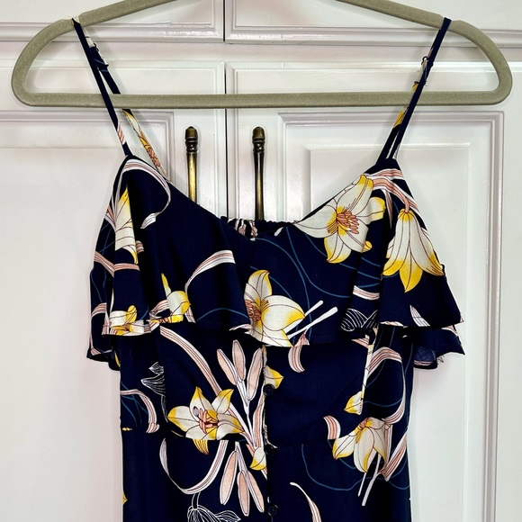 Band of Gypsies Ruffle Front Button Down Floral Midi Dress Size Small - Picture 4 of 12